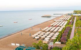Pine Beach Hotel 5*